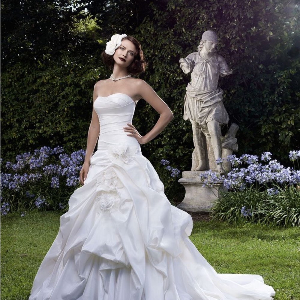 Casablanca Wedding Dress, New/Never Used - Picture 2 of 11